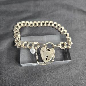 Vintage English Sterling Silver Heart Padlock Bracelet Sheffield Hallmarked 925